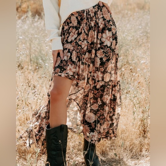 NWT Promesa Floral Print Asymmetrical High Low Hi/Lo Smocked Maxi Skirt - Picture 10 of 10